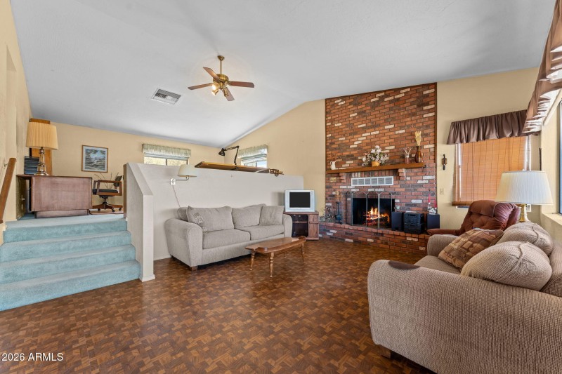 18-web-or-mls-DSC01549