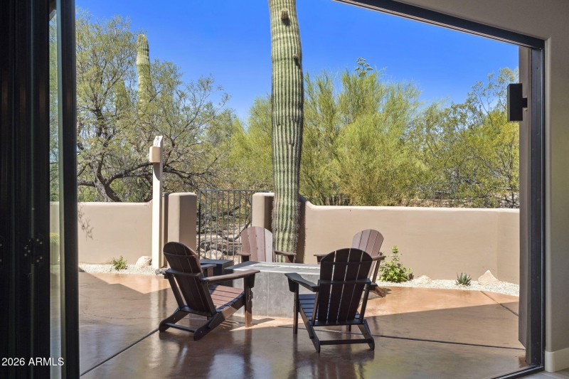 Indoor-Outdoor Living