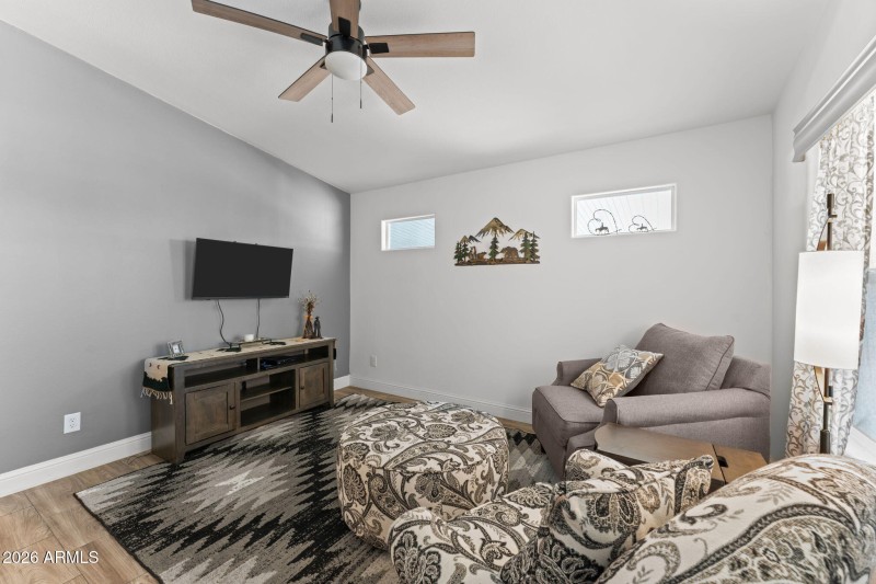 23-web-or-mls-DSC01174