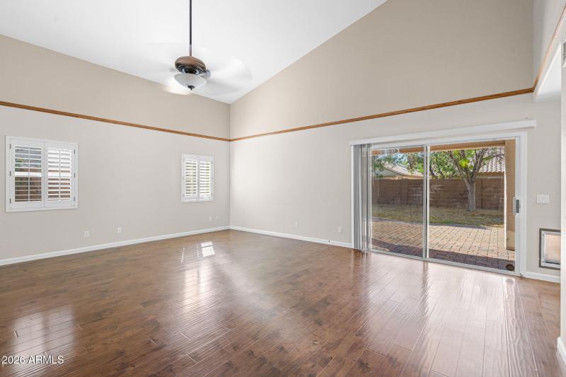 10-web-or-mls-DSC06034