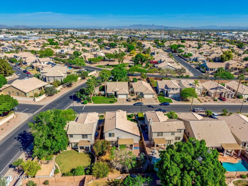 47-web-or-mls-ext-18