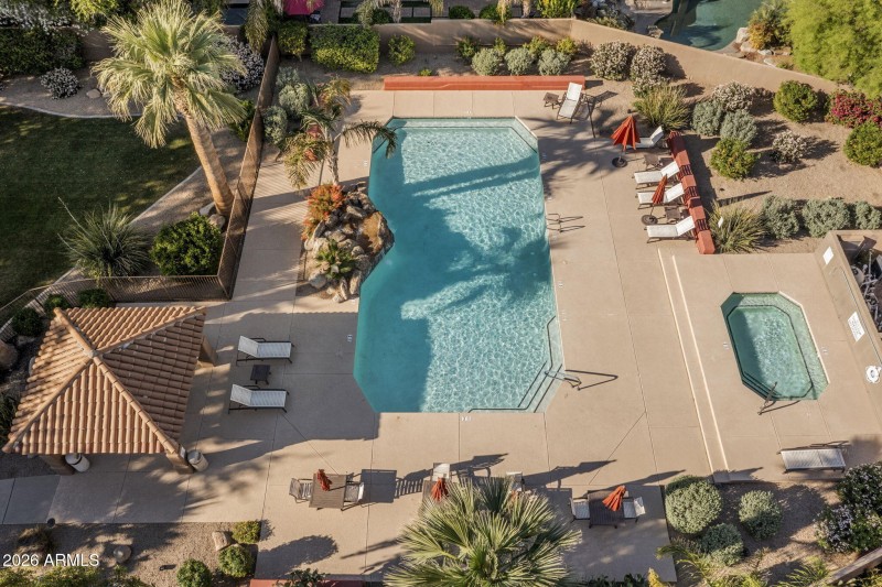 32-web-or-mls-DJI_0503