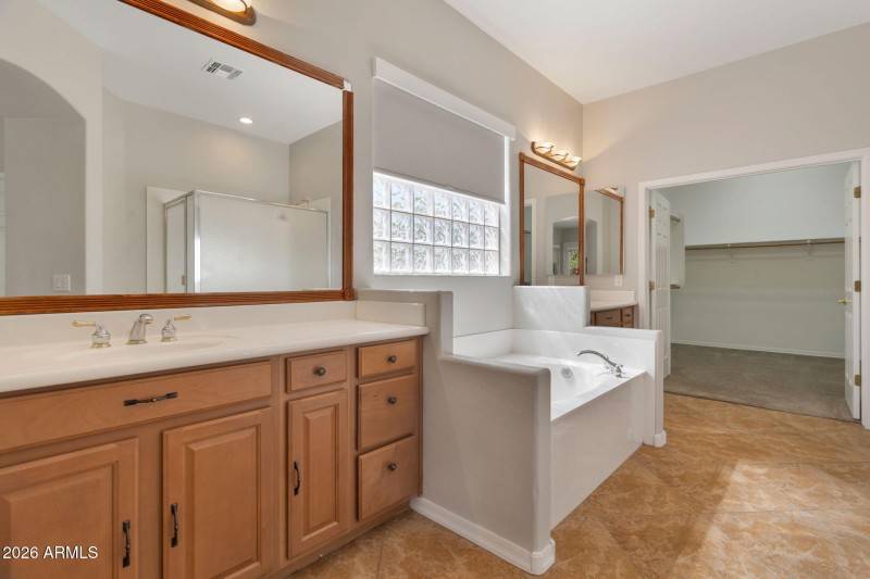 24-web-or-mls-Qp-2094