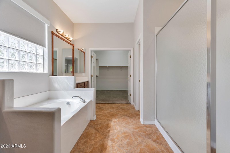 25-web-or-mls-Qp-2104