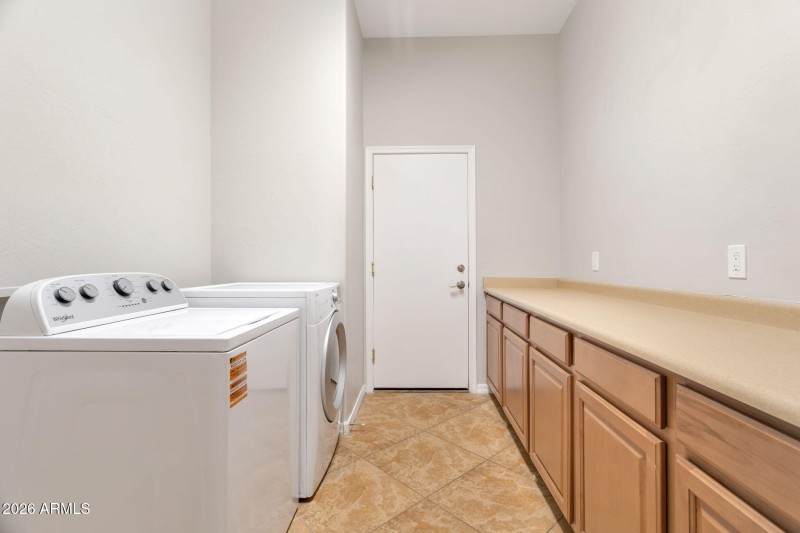 34-web-or-mls-Qp-2176