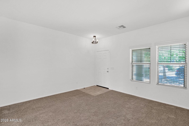 411 Christopher - 07Living Room Entry