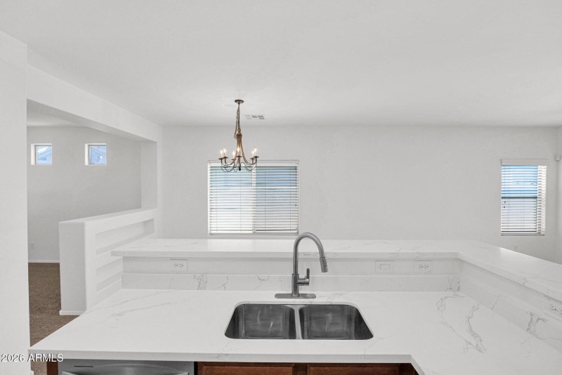 411 Christopher - 12Kitchen Sink