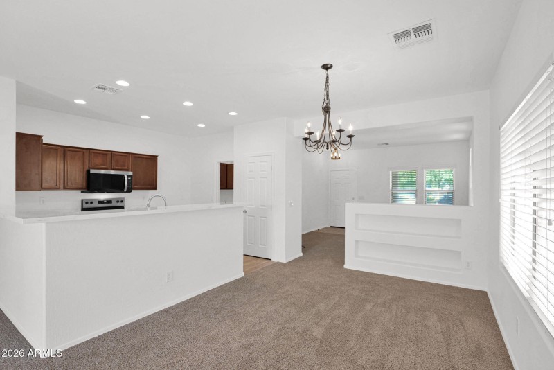 411 Christopher - 14Dining Great Room