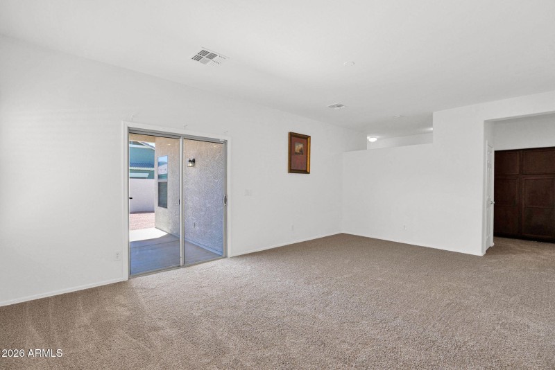 411 Christopher - 16Family Room