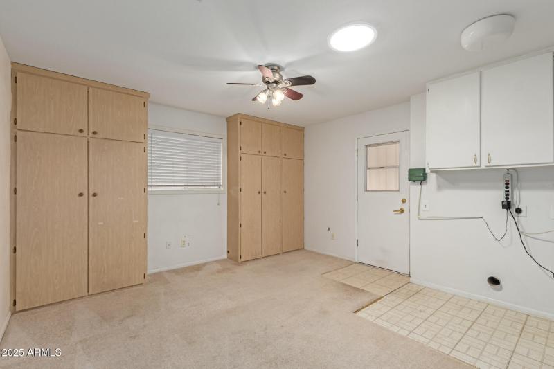 Den/Office Space/Laundry Room