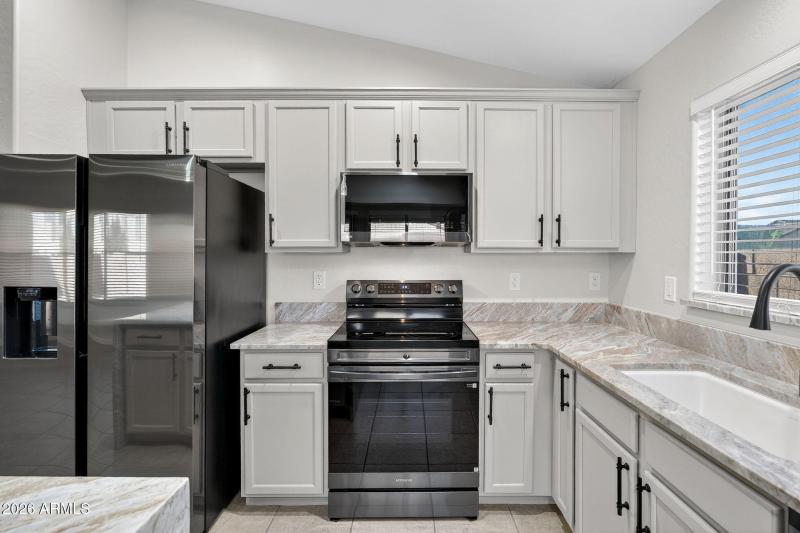 Gorgeous appliances!