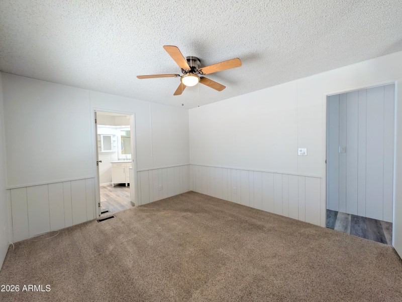 PXL_20260325_220314446~4