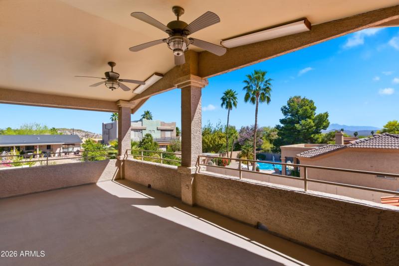 Balcony with Mountain Views