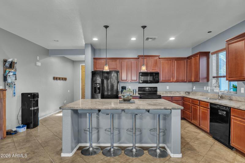 18950 N Alicante St-9