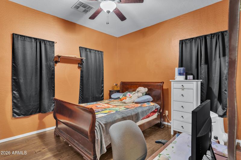 18950 N Alicante St-20