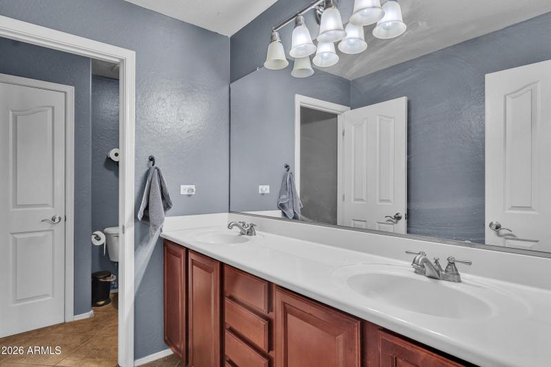 18950 N Alicante St-28