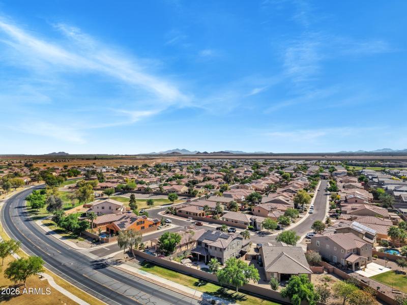 18950 N Alicante St-53