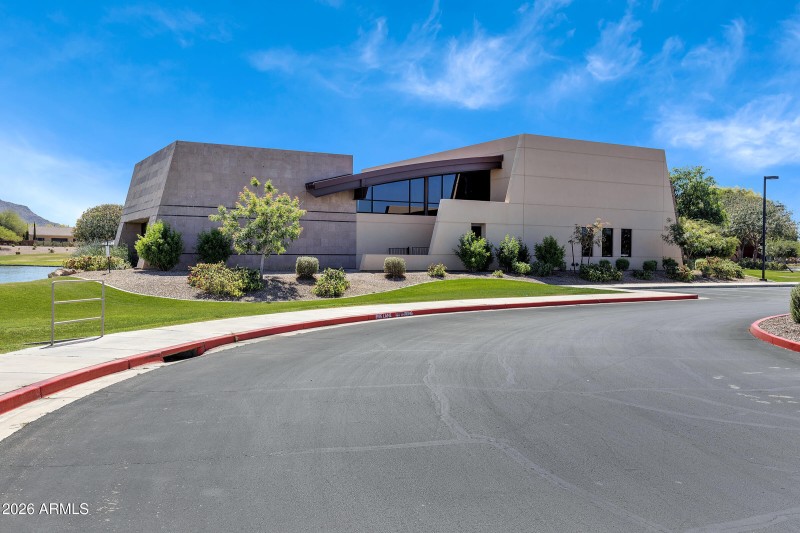 2185 E Hazeltine Way-45