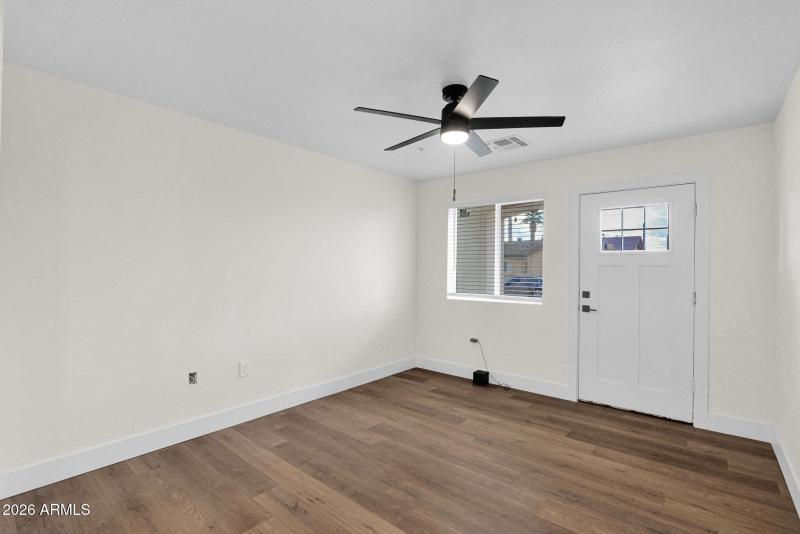 15-web-or-mls-P1426691