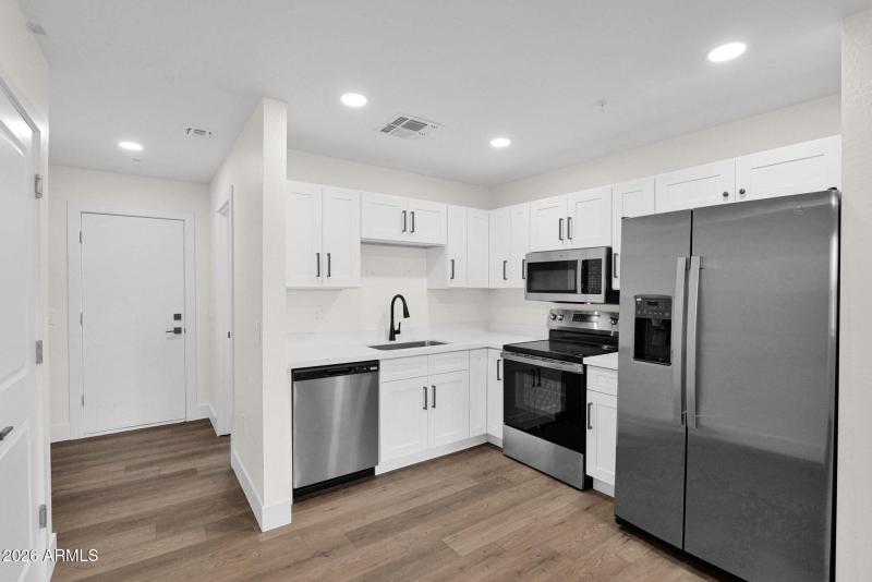 16-web-or-mls-P1426693