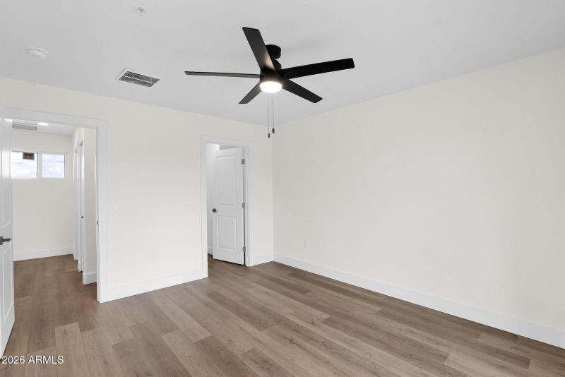 9-web-or-mls-P1426682