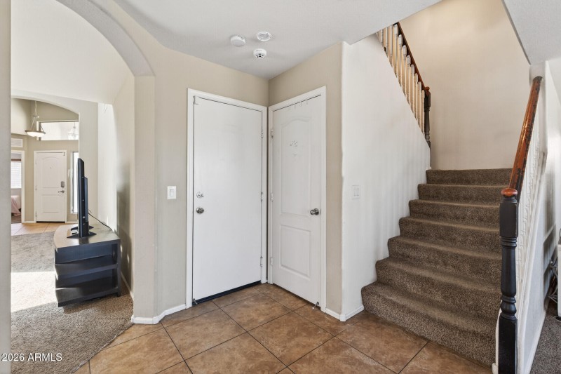 08_9846_W_Melinda_Ln8_mls