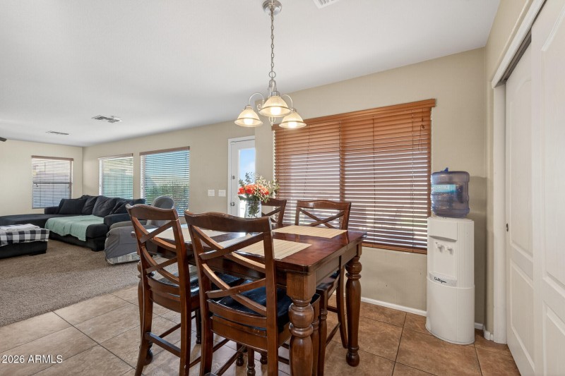 17_9846_W_Melinda_Ln17_mls