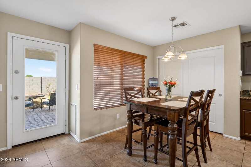 19_9846_W_Melinda_Ln19_mls