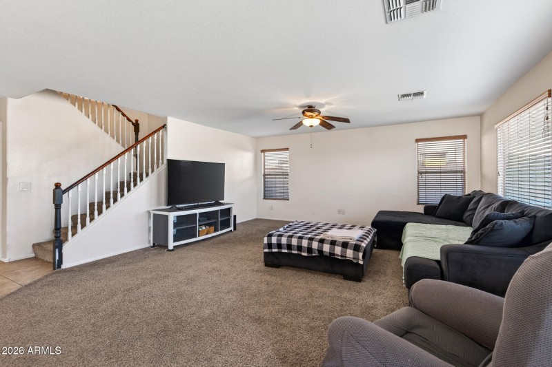 21_9846_W_Melinda_Ln21_mls