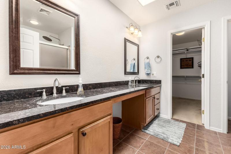 23 - Champagne 9222 - Copy - Copy