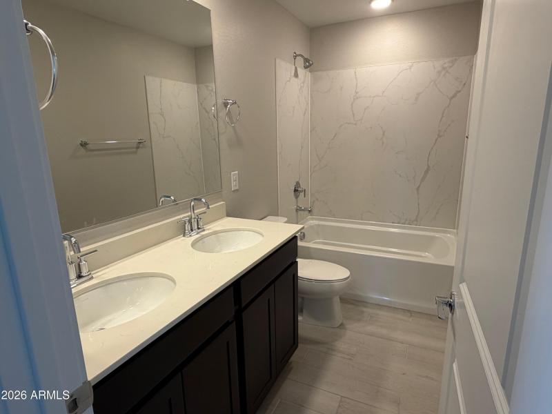 P19 Lot 28 Secondary Bathroom