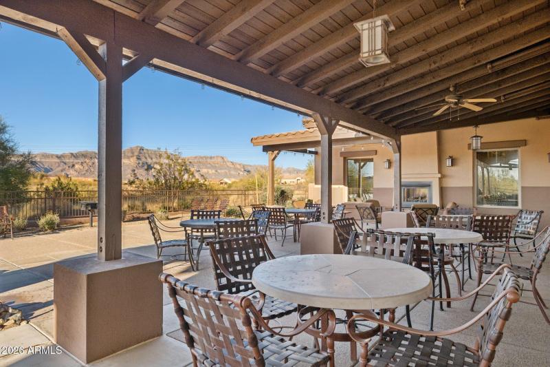 59-web-or-mls-11021-e-castle-dome-trail