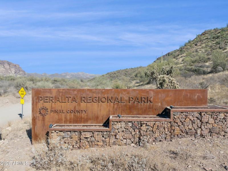 71-web-or-mls-11021-e-castle-dome-trail