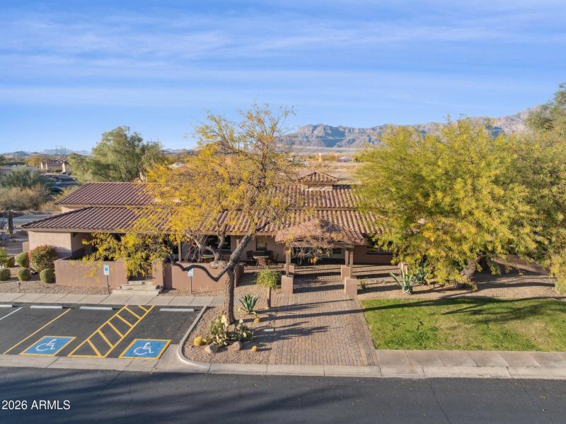 76-web-or-mls-11021-e-castle-dome-trail