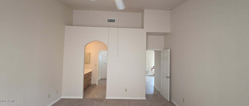 master bed plant shelf and bath