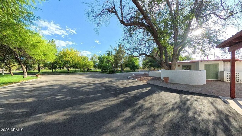 Woodland 8741 E img 00_027