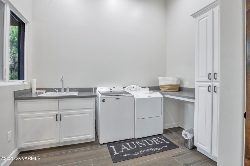 Laundry Room 2