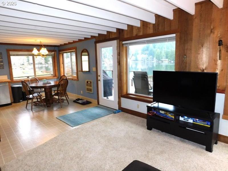 Living Room/Dining Room