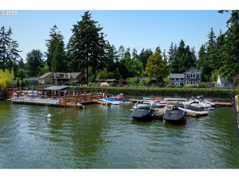 Lake Access Deeded