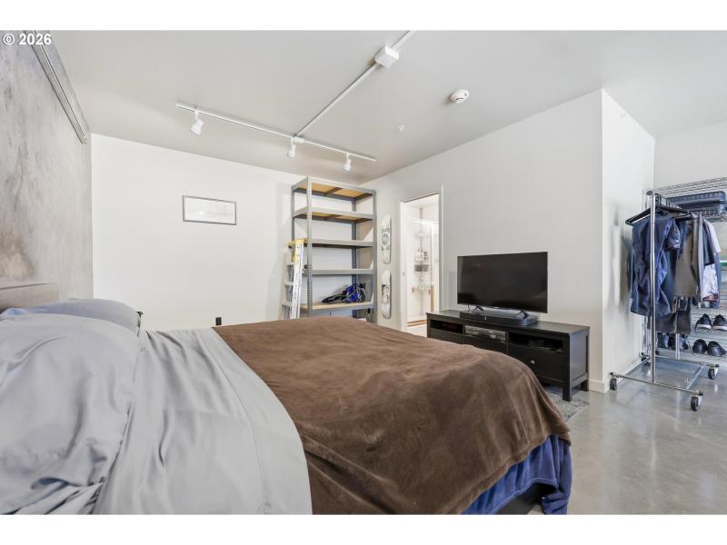 Bedroom, Owner's Suite