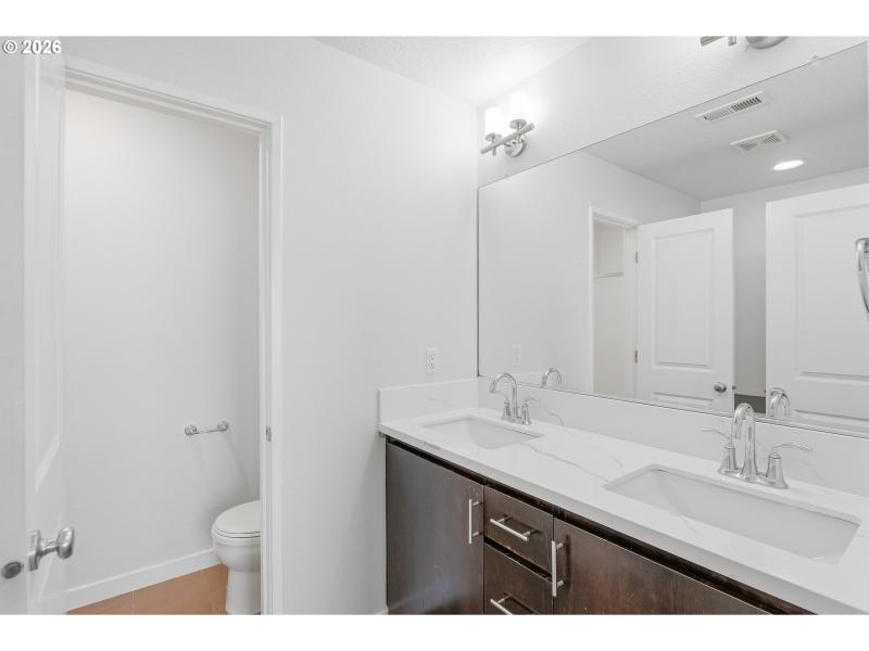 Owner's Suite Bathroom