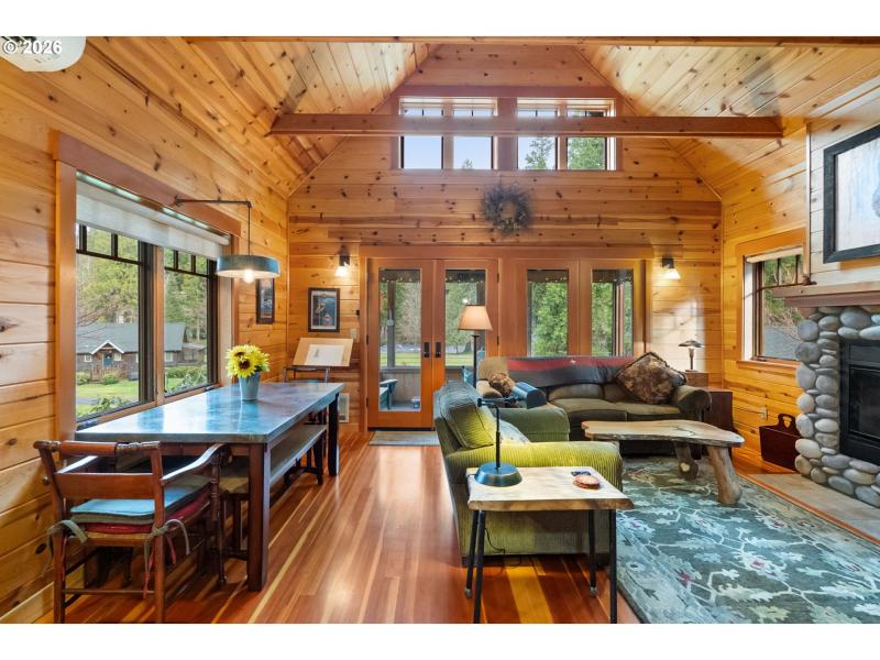 Living Room/Dining Room