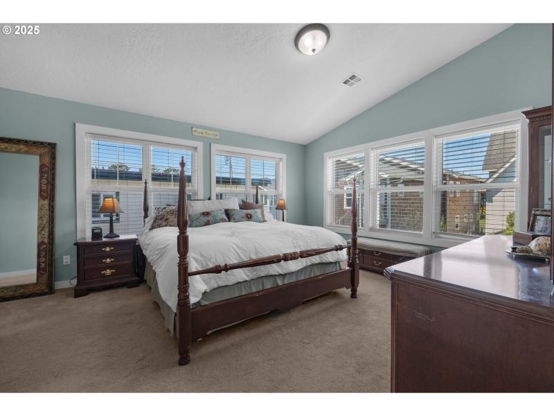 Bedroom, Owner's Suite