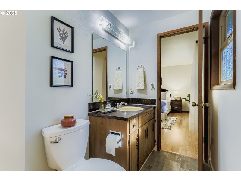 Bedroom, Owner's Suite