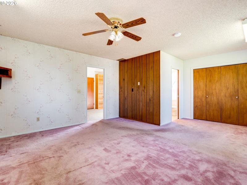 Owner's Suite Bedroom