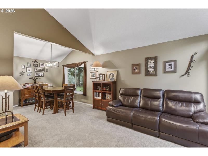 Living Room/Dining Room