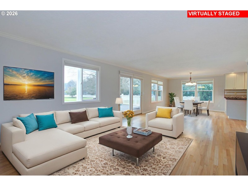 Living Room/Dining Room