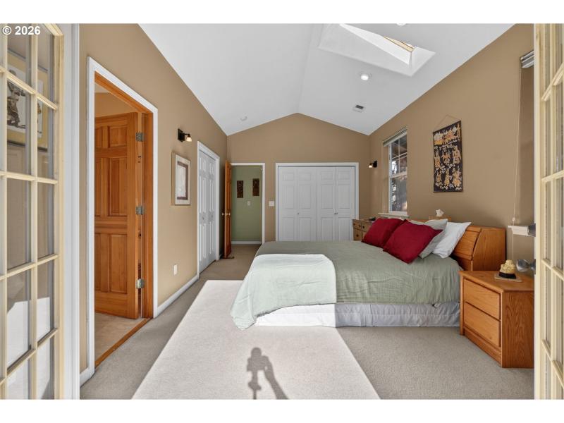 Bedroom, Owner's Suite