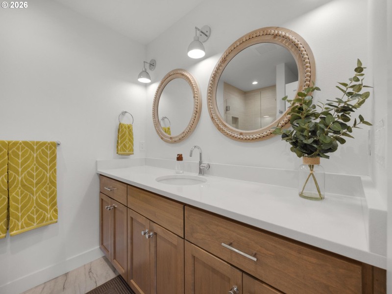 Attached Bathroom #2