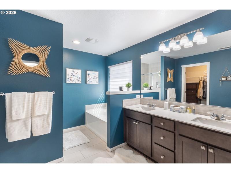 Owner's Suite Bathroom